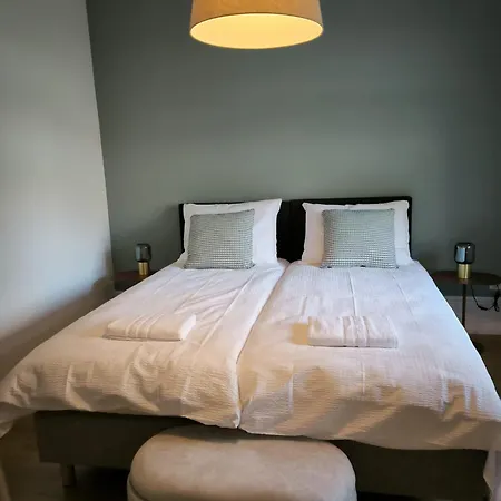 In Zelgstrasse-zurich Zürih